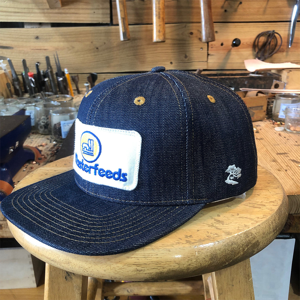 VINTAGE 1980's "MASTERFEEDS" Patch - 14oz TEXAS Denim Snapback HAT